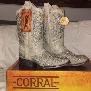 ***BRAND NEW**** perfect condition CORRAL BOOTS